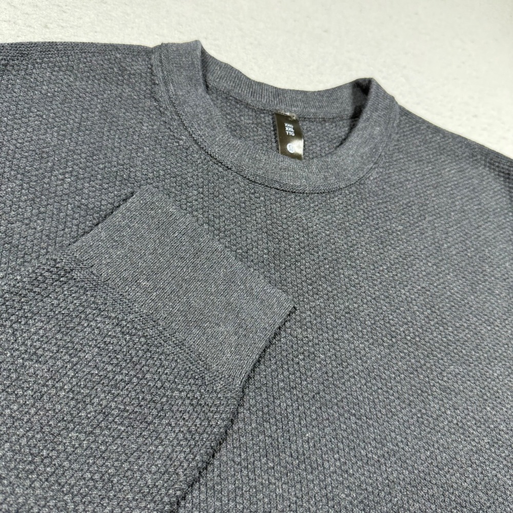 Lululemon Mens Charcoal Gray Textured Knit Crewneck Sweater XXL Long Sleeve